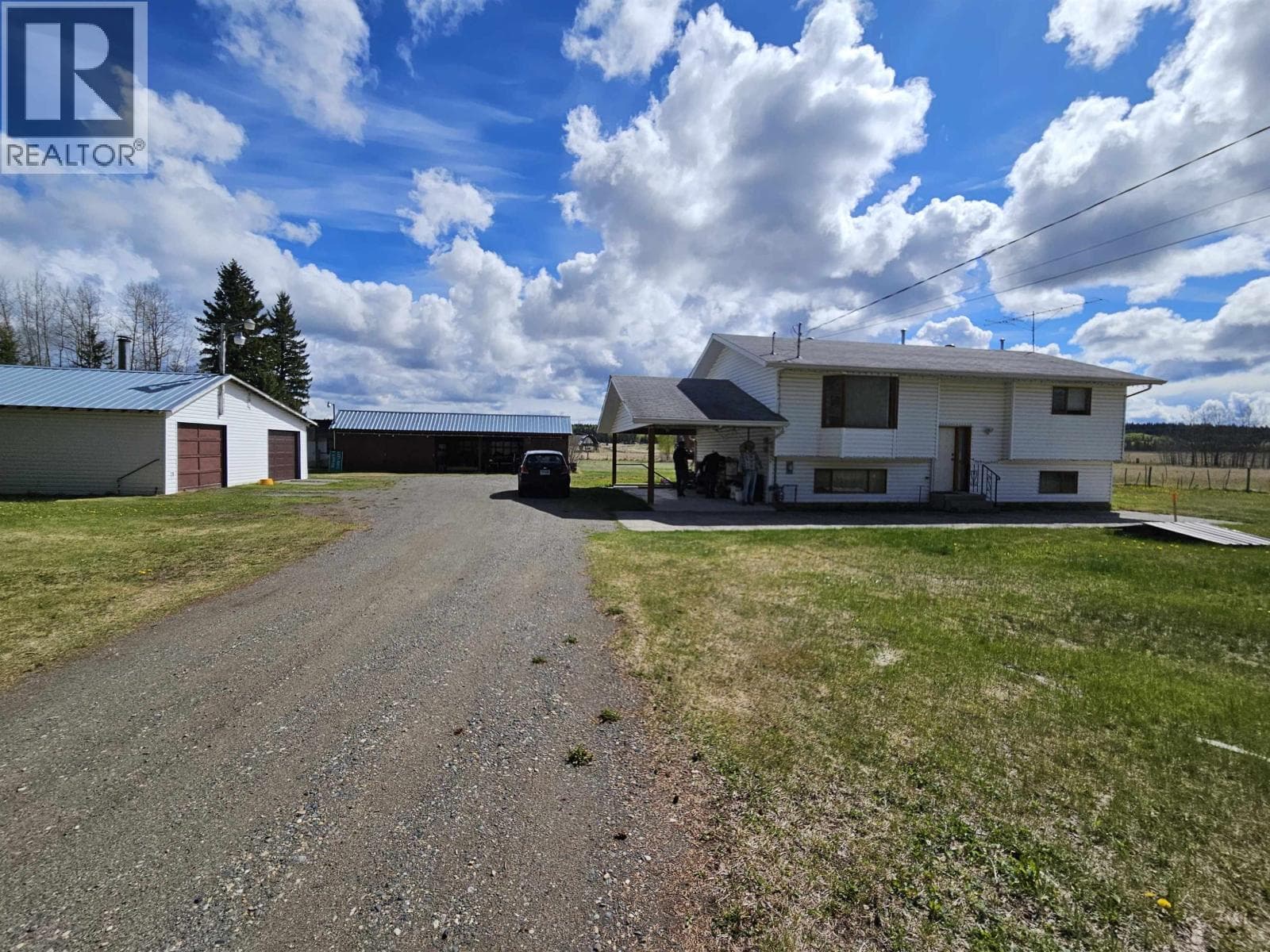 5982 HORSE LAKE ROAD in
