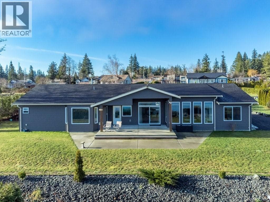 3885 DISCOVERY DRIVE in