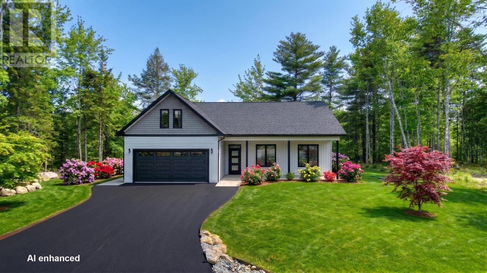17 Soleil Crescent in