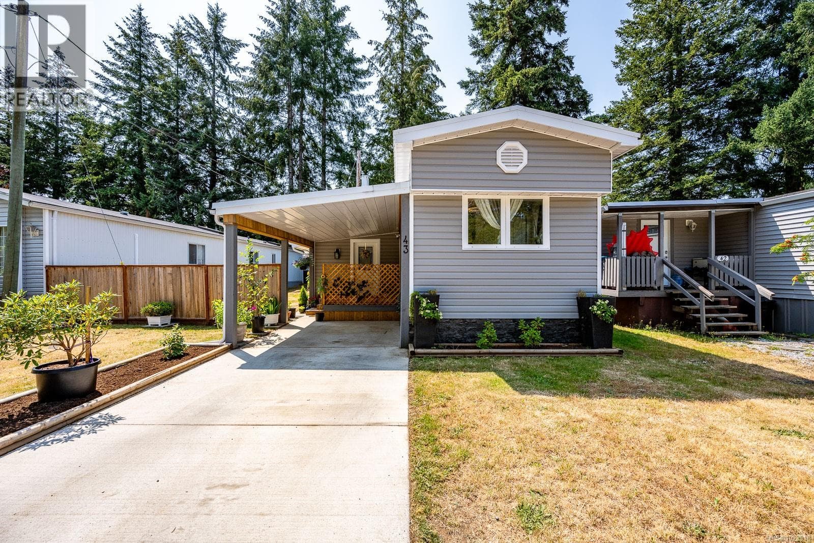 43 1901 Ryan Rd E in