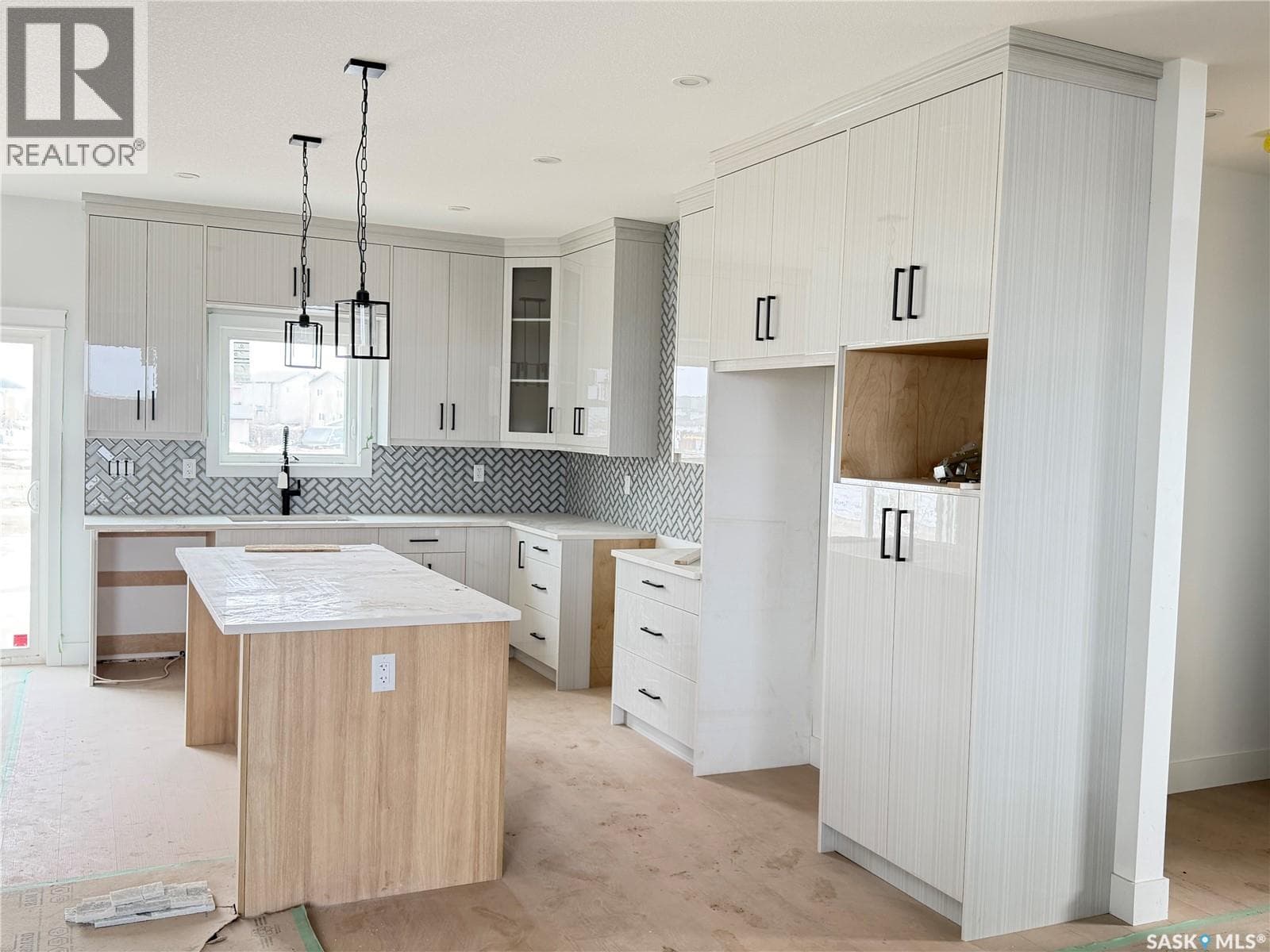 983 Nightingale BEND in
