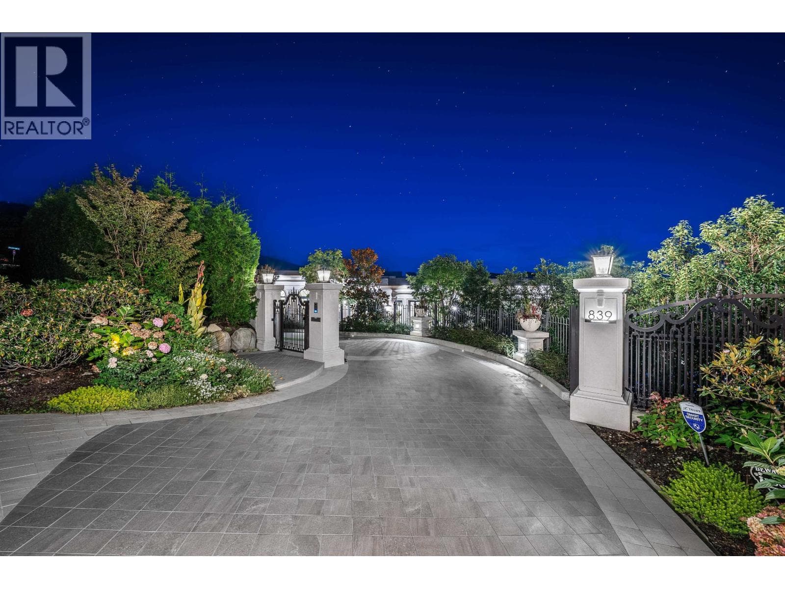 839 EYREMOUNT DRIVE in Canterbury