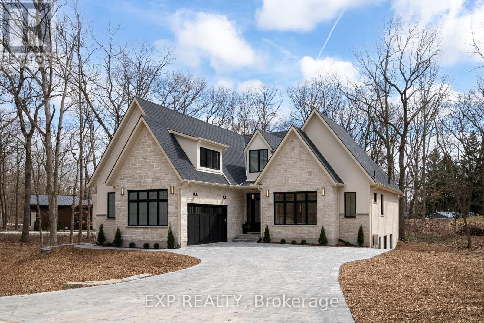 7 SULLIVAN STREET in