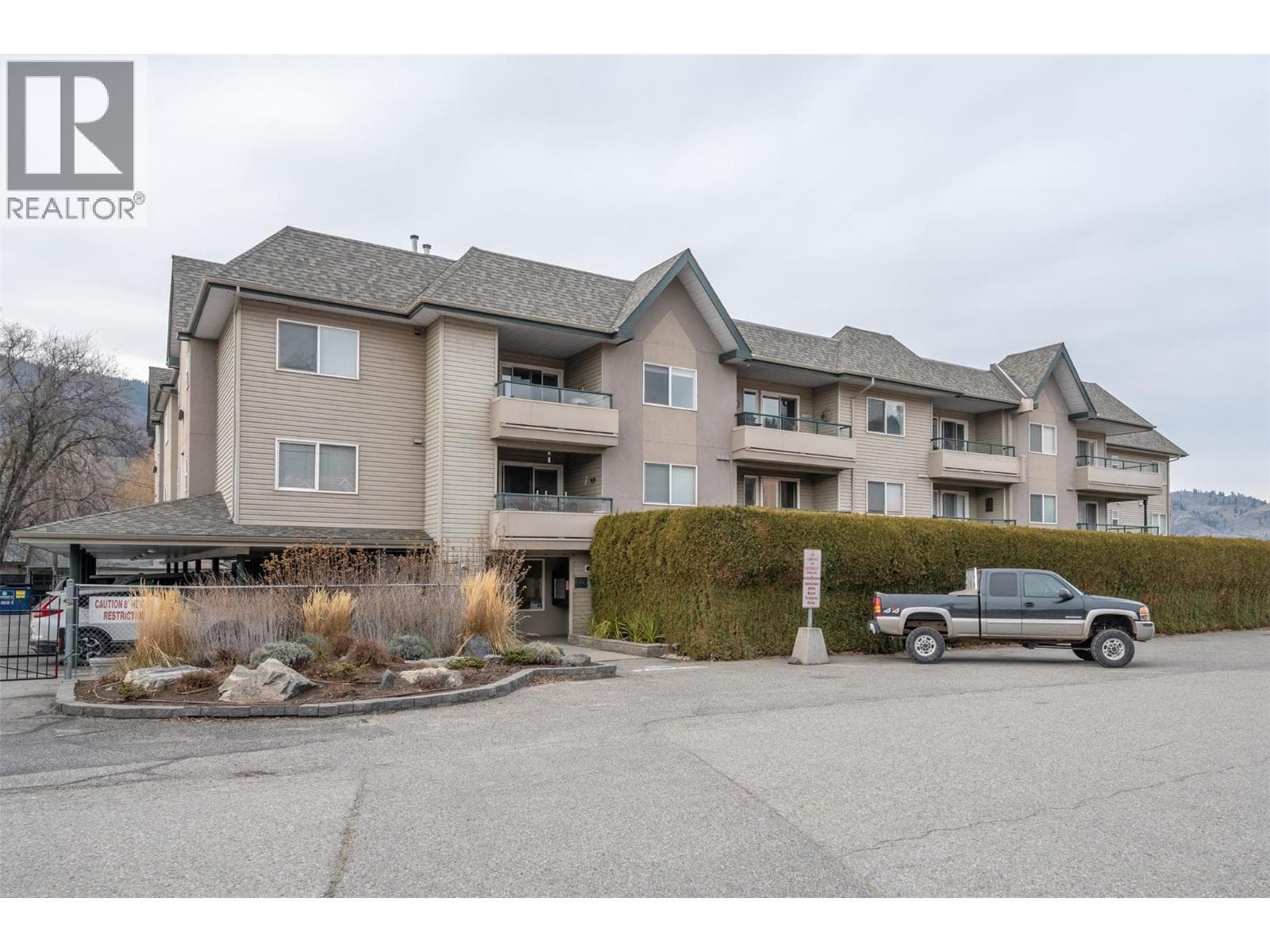 640 MAIN STREET UNIT 309 in
