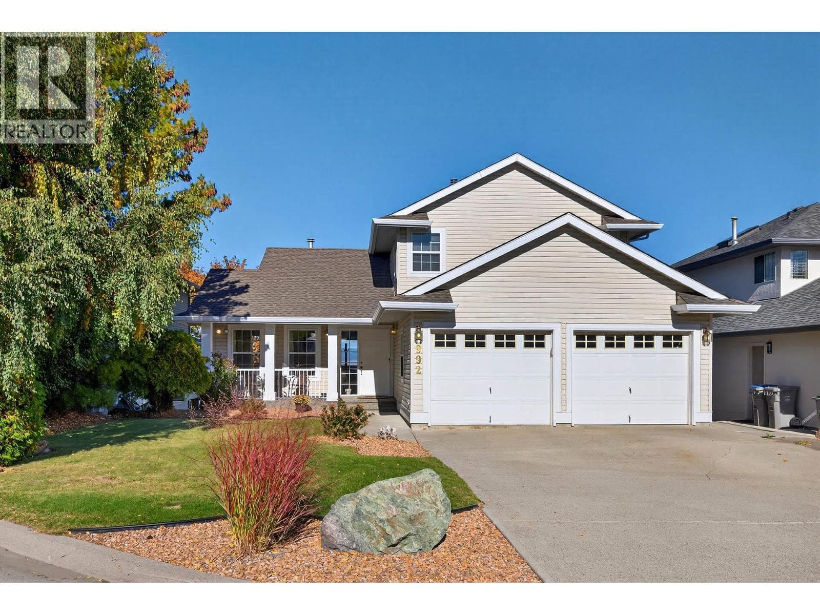 992 CANONGATE CRESCENT in