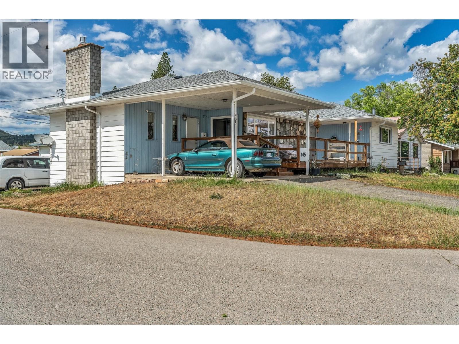 405 GRANT AVENUE in