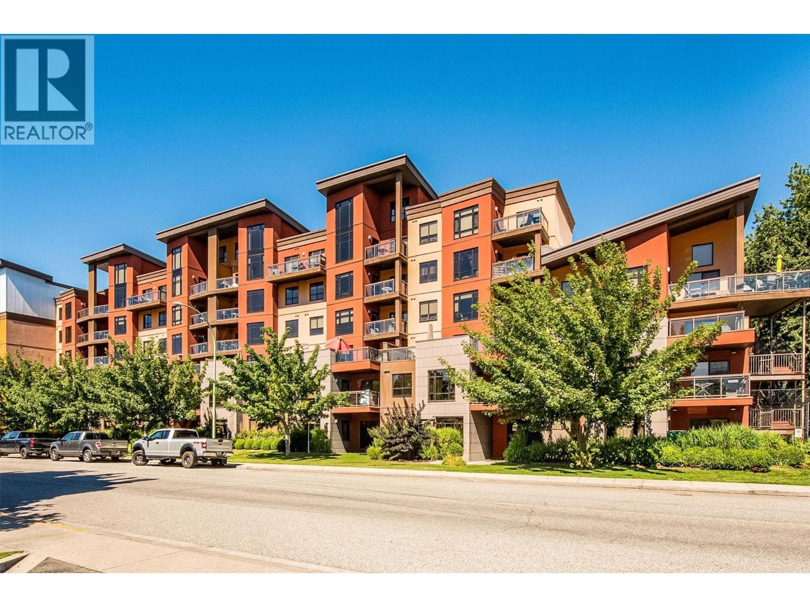 654 Cook Road Unit# 605 in South Pandosy - KLO