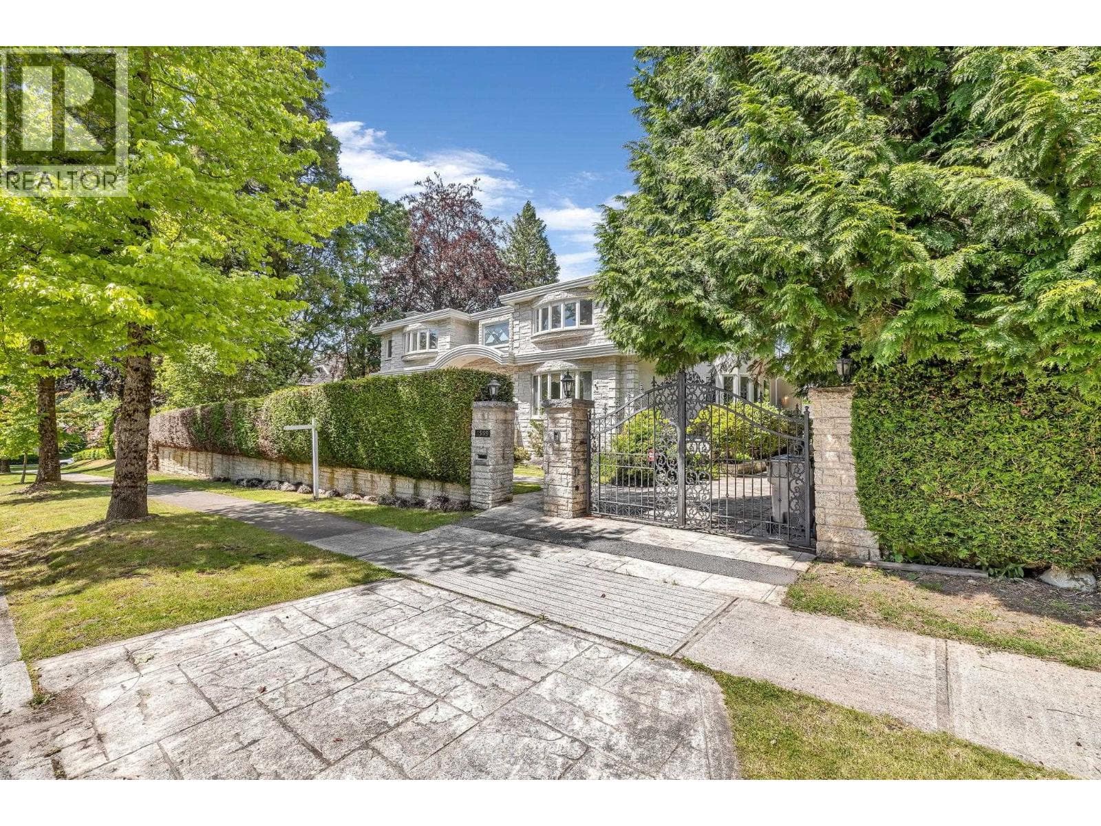 1569 WEST 35TH AVENUE in Shaughnessy