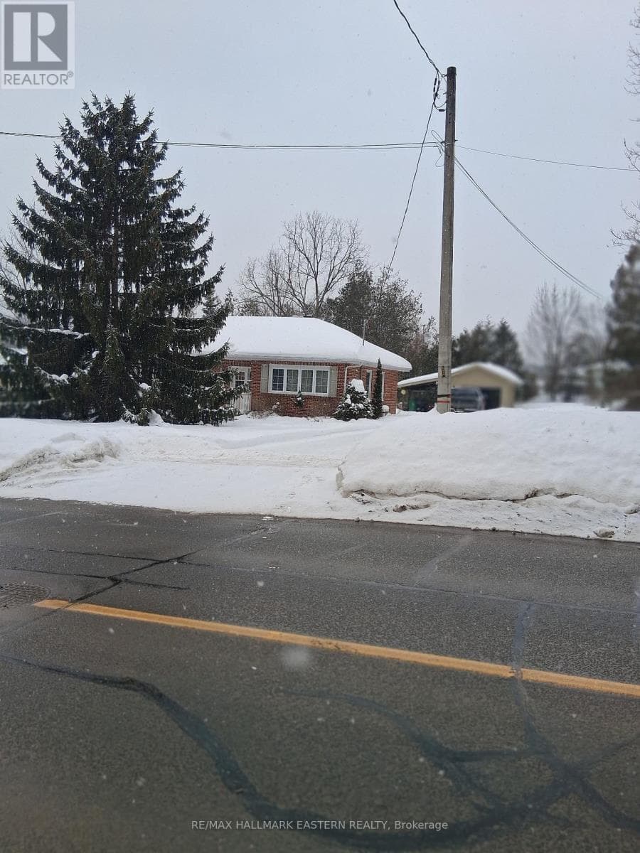 99 WALLIS DRIVE in North West Sherbrooke