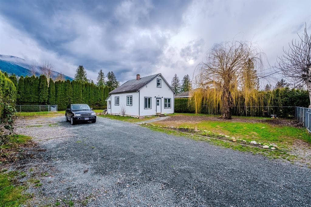 52752 BUNKER ROAD ROSEDALE in