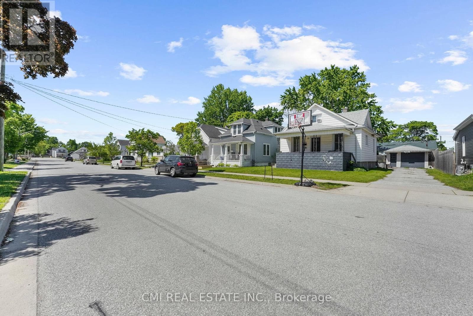 433 LYDIA STREET in