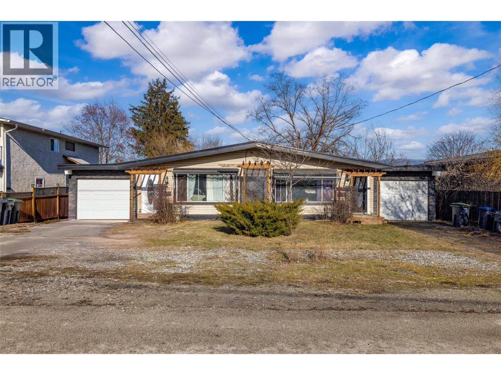 458-460 Keithley Road in Rutland