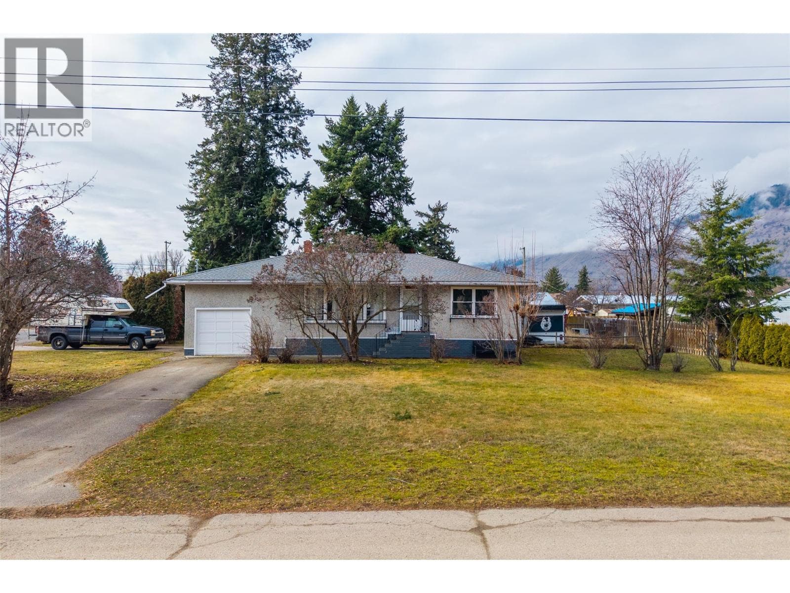 306 birch Street in