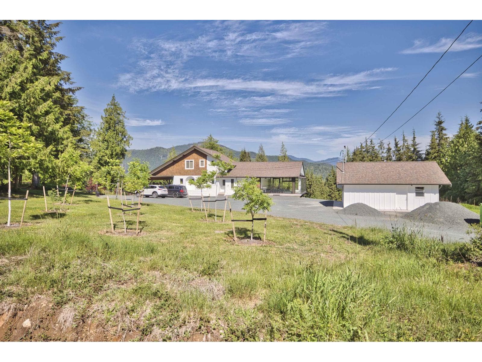 13100 BELL STREET in Stave Falls