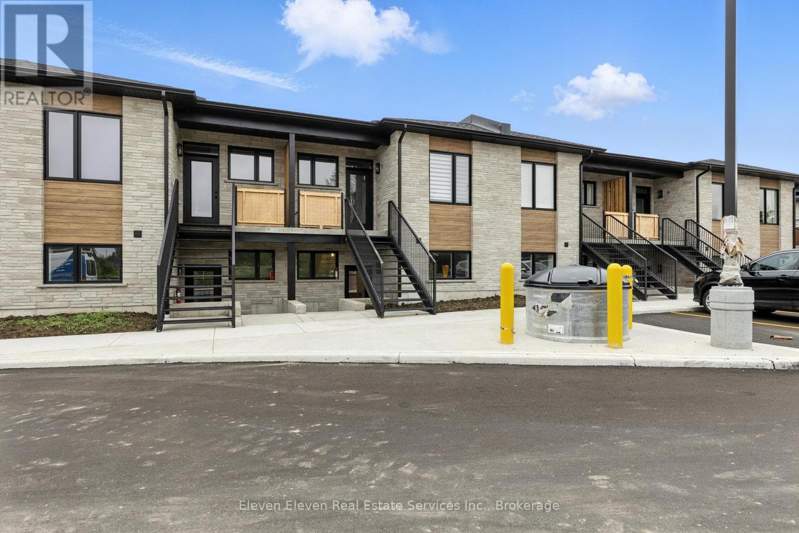 26 - 440 WELLINGTON STREET in