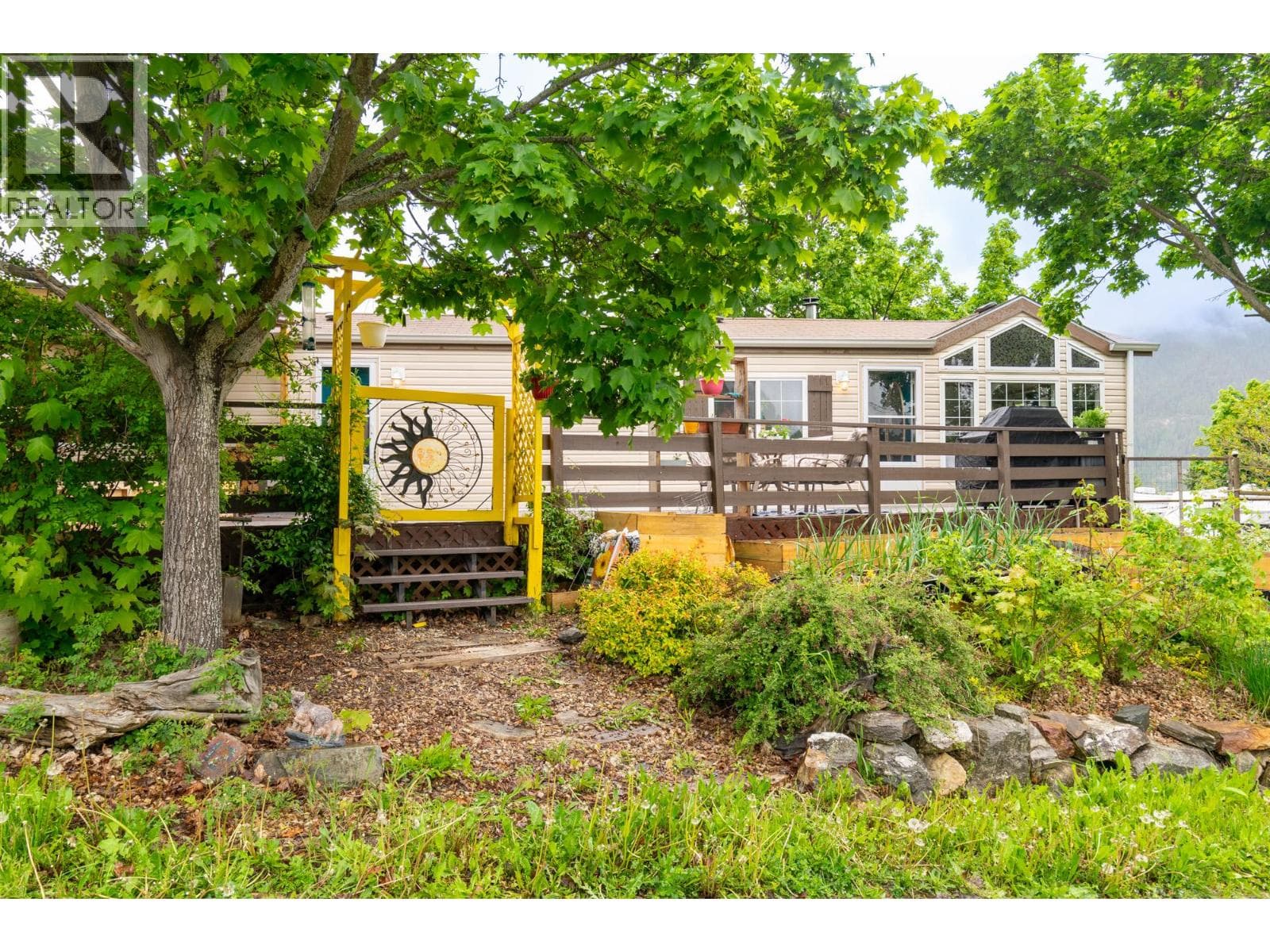 6696 SUNNYBRAE CANOE POINT ROAD UNIT 12 in