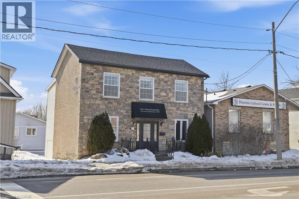 1270 KING STREET EAST in Central Preston