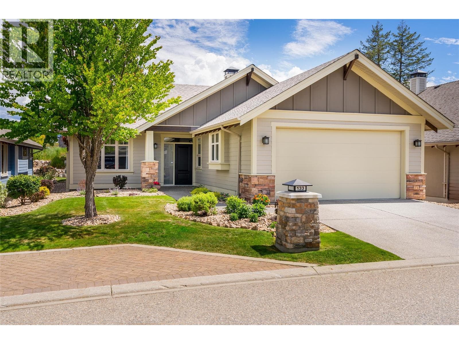 133 MASHIE CRESCENT in