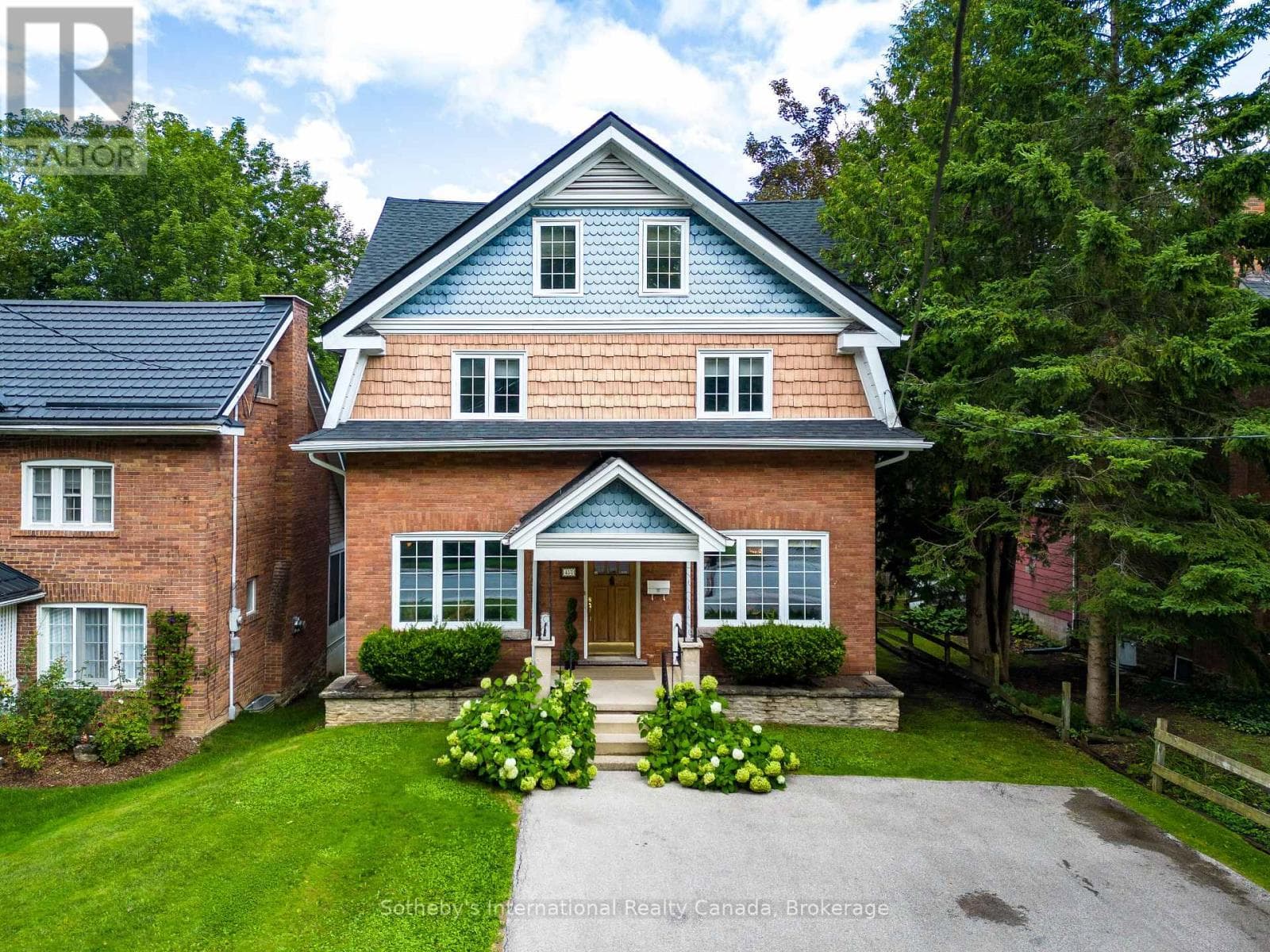 457 2ND AVENUE W in
