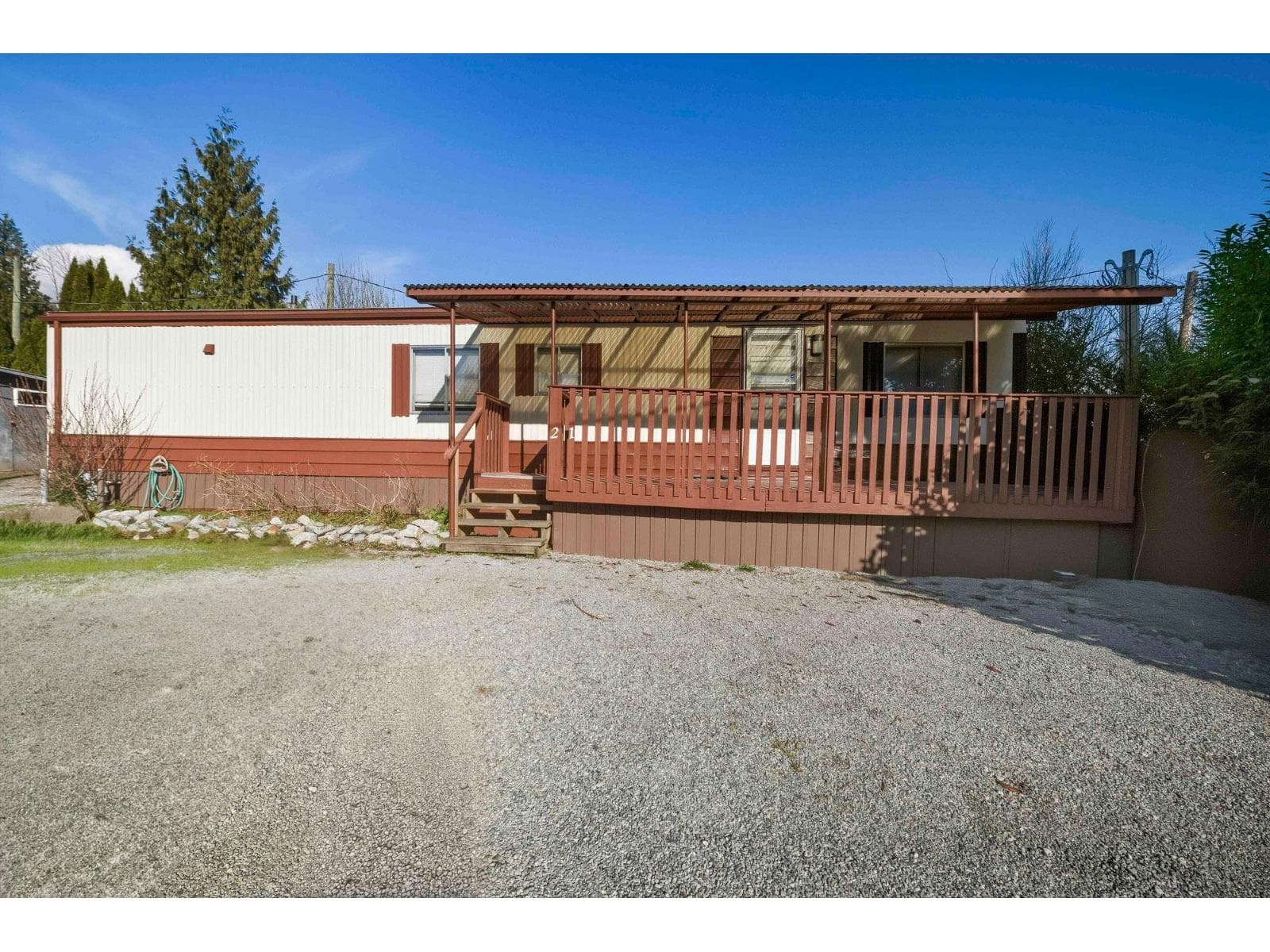 21 34519 LOUGHEED HIGHWAY in Hatizc-North Hatzic