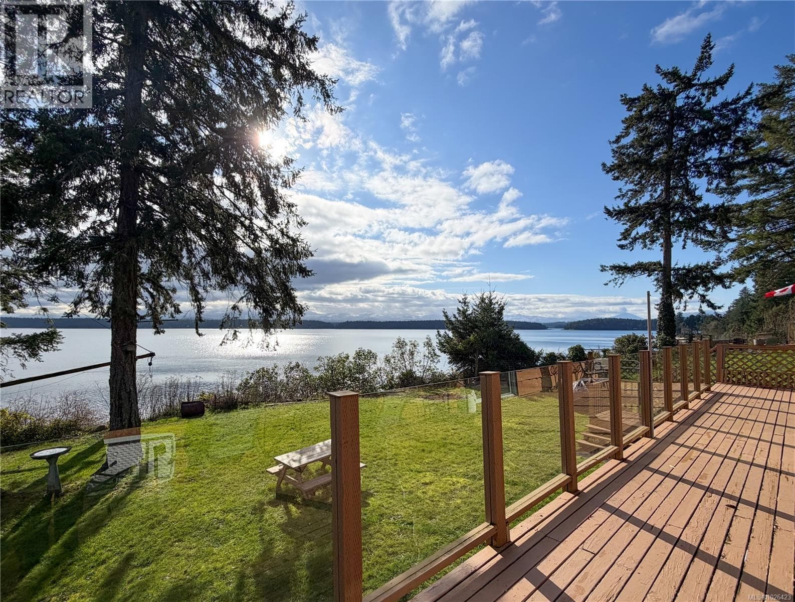 2503 Spring Beach Dr in