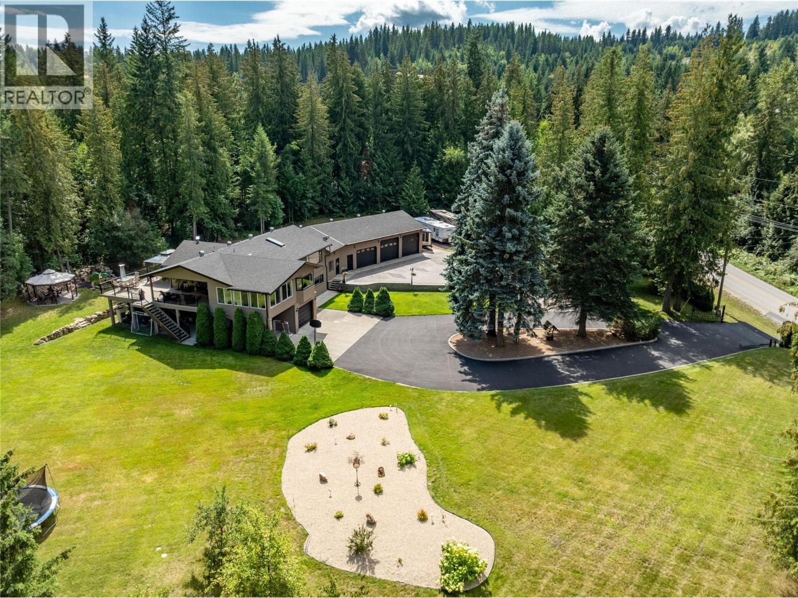 2746 BALMORAL ROAD in