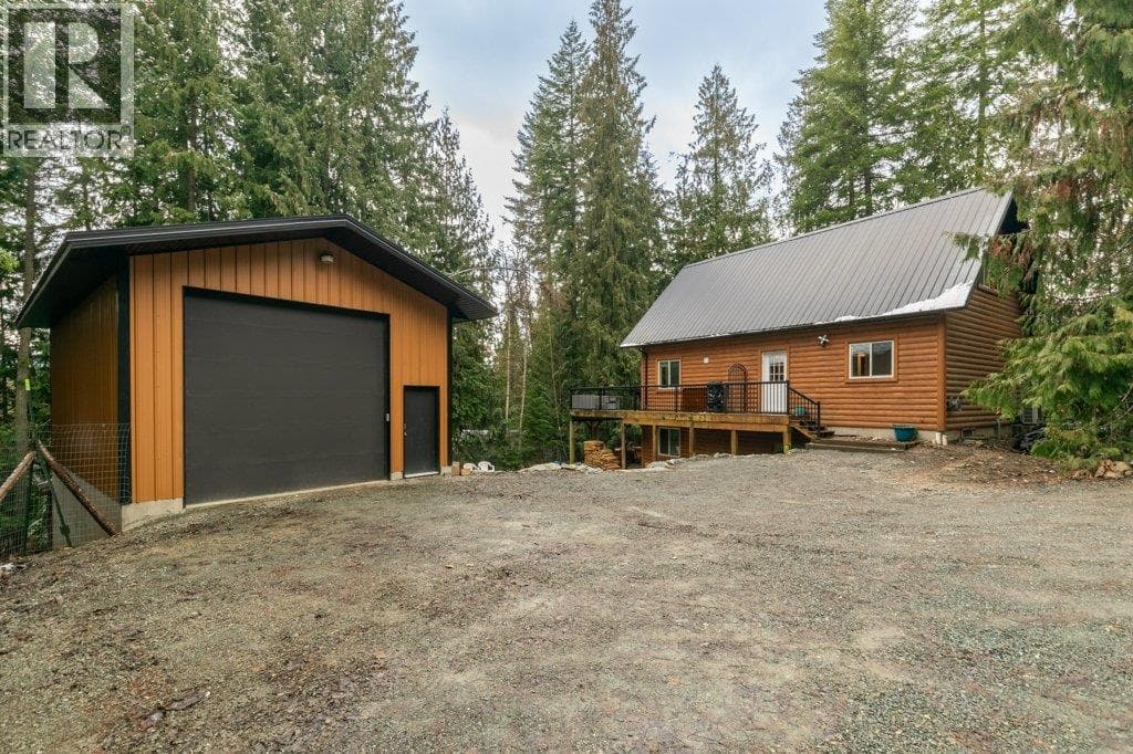 7268 ESTATE PLAZA in