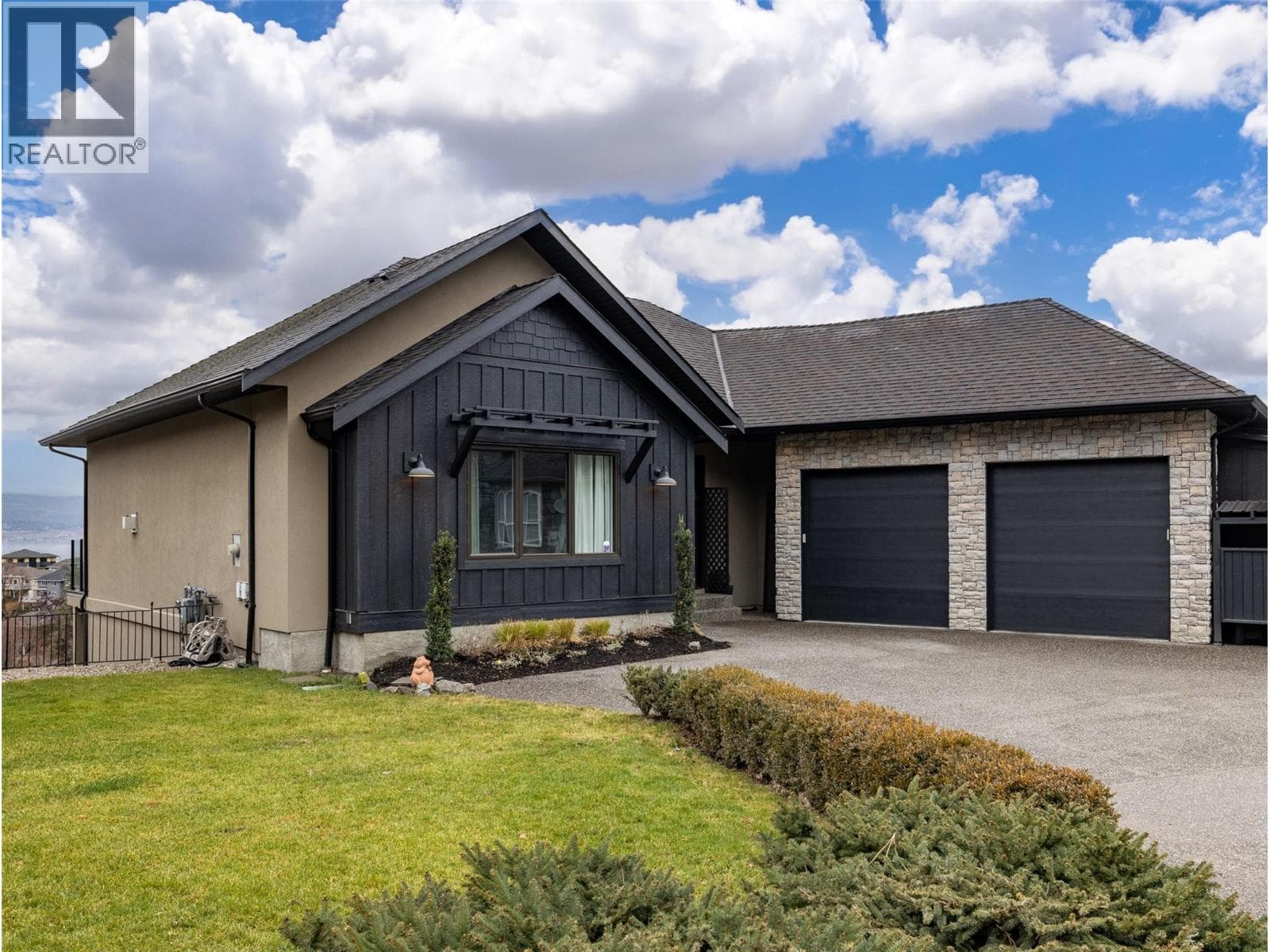 509 CARAMILLO COURT in Glenmore - Clifton - Dilworth
