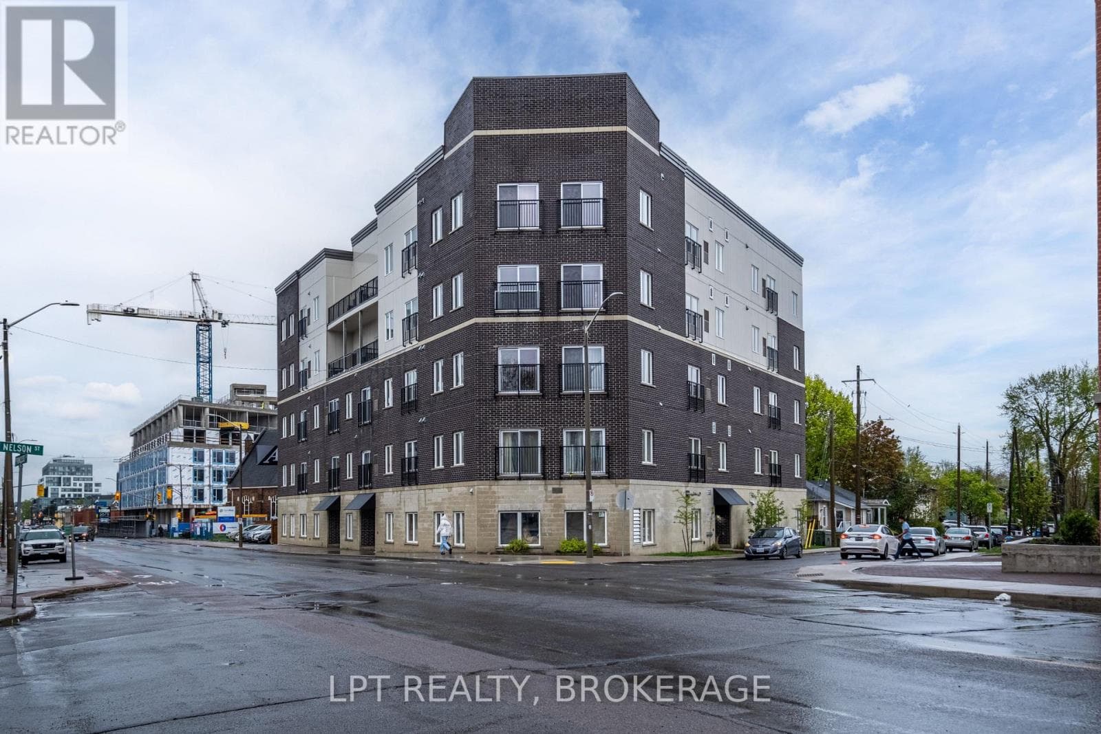 303 - 630 PRINCESS STREET in Sunnyside
