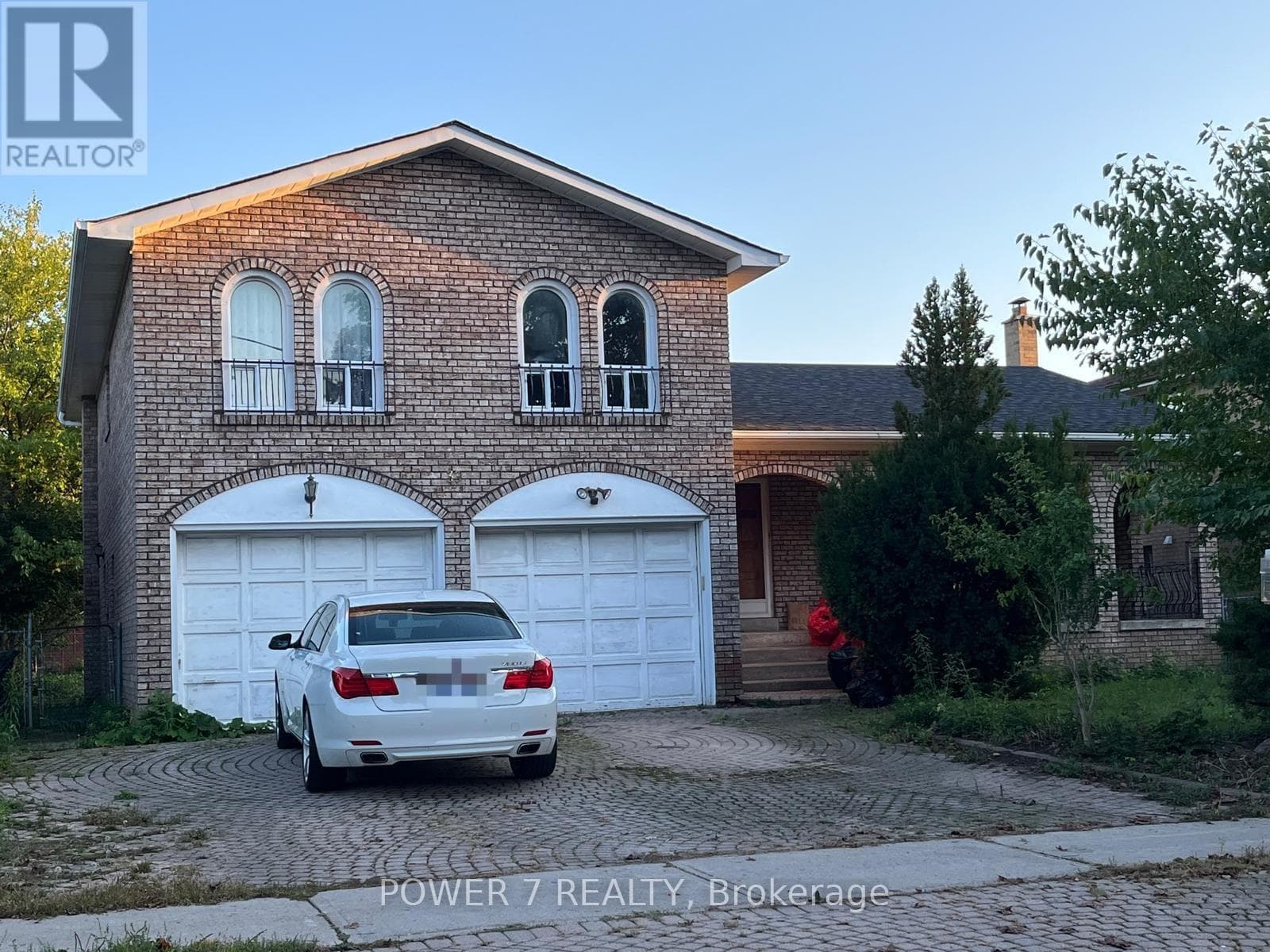 33 ERNEST AVENUE in Pleasant View