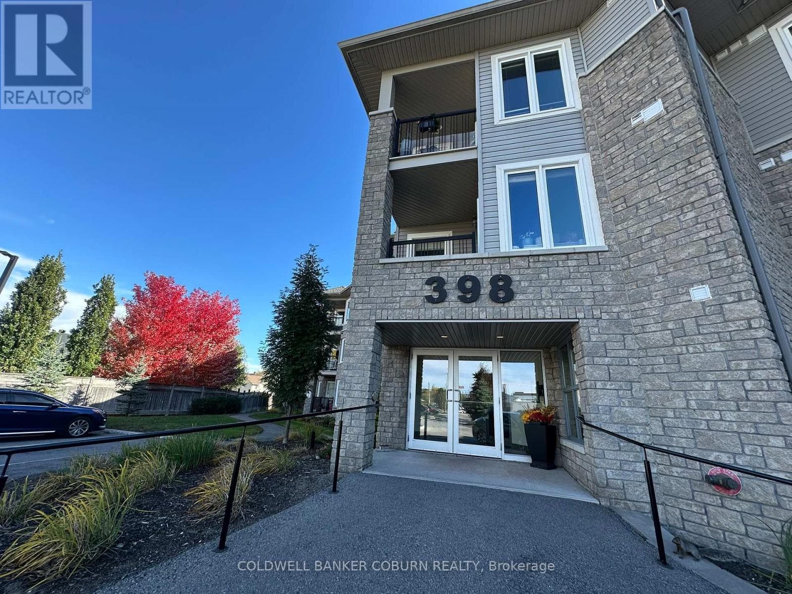 105 - 398 VAN BUREN STREET in