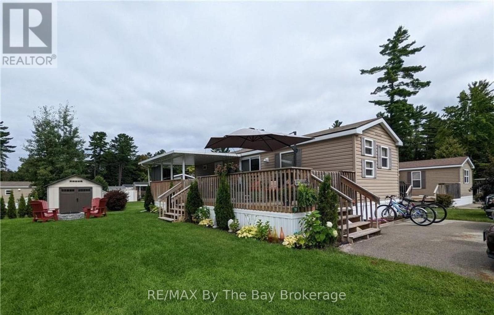 16 KENORA TRAIL in