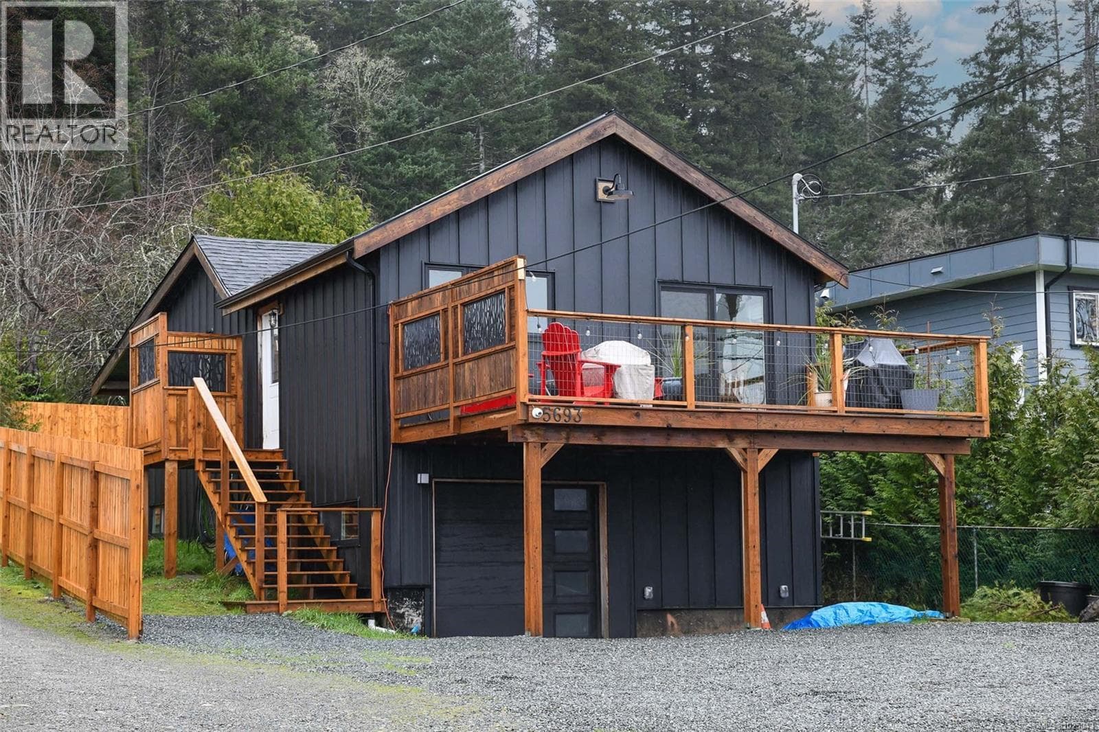 5693 ISLAND HIGHWAY SOUTH in