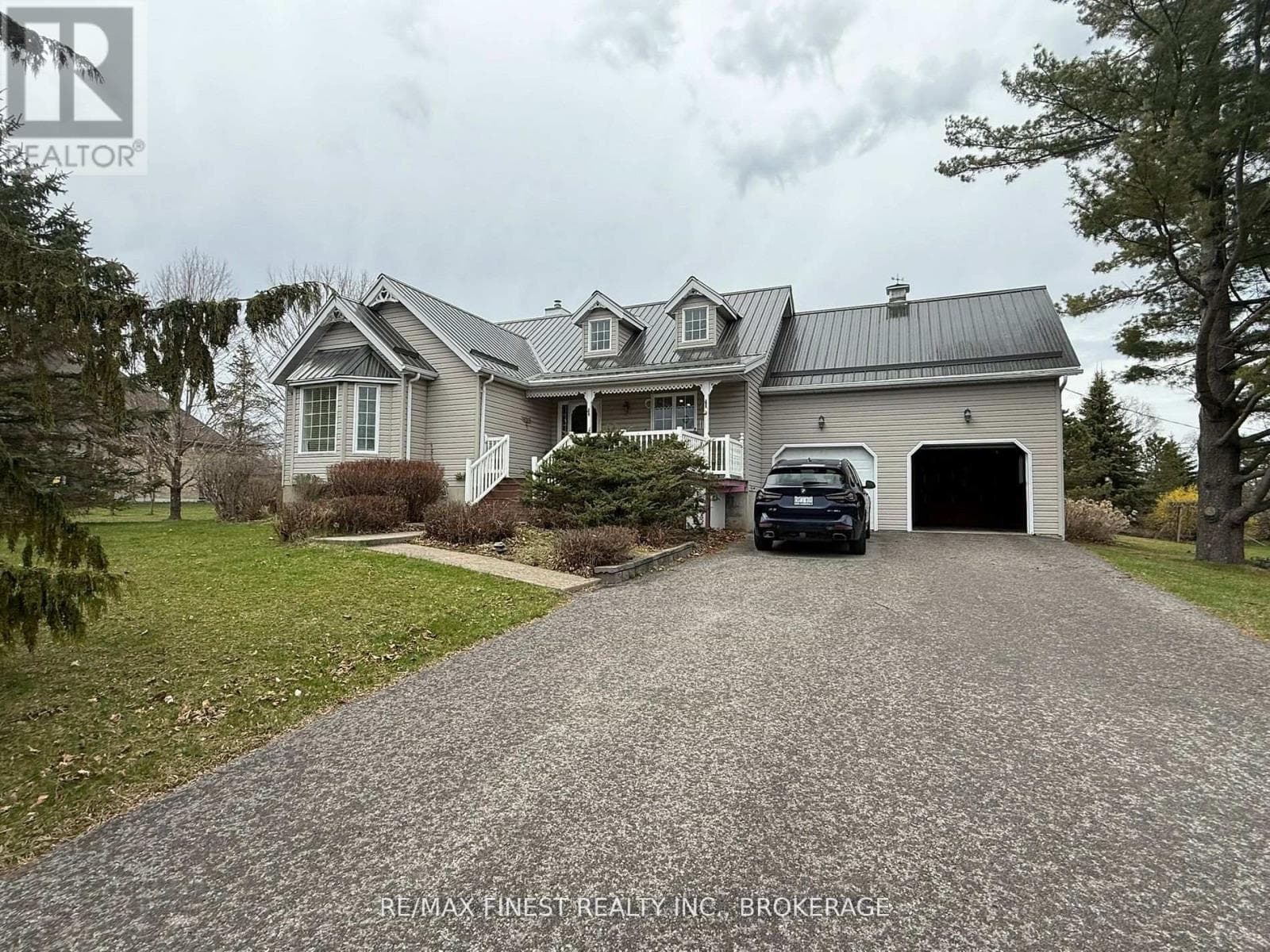 4602 DEER RUN WAY in