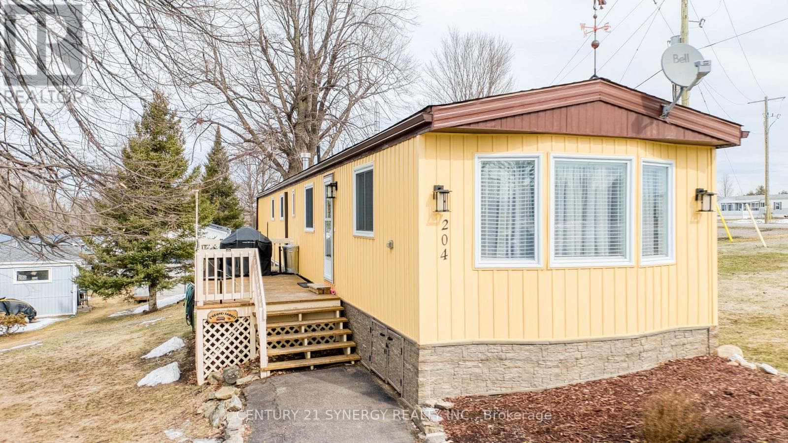 204 HILLVIEW ROAD in
