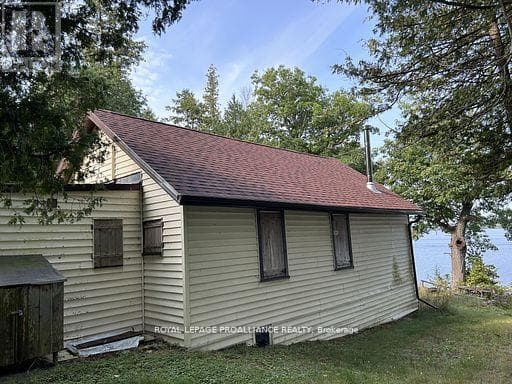 4 - 90 MCCRACKEN LANDING ROAD in