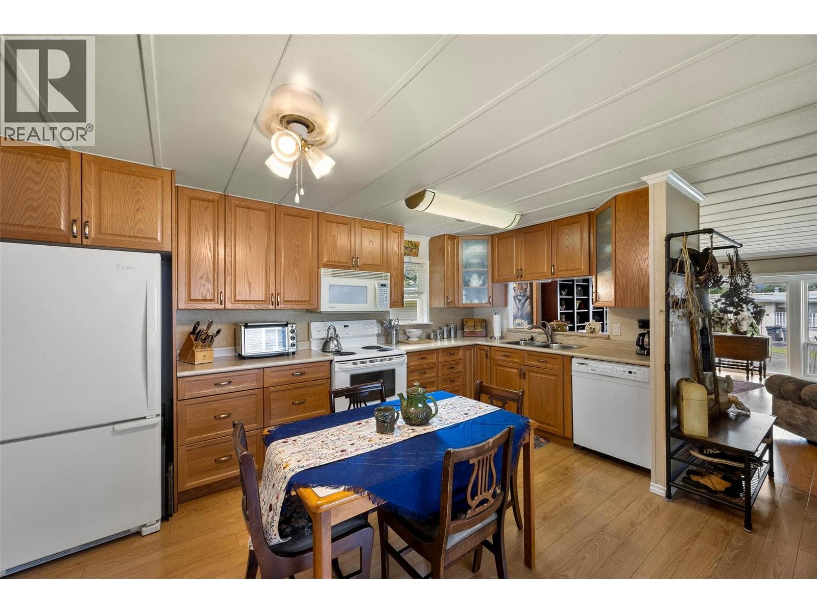 161 Shuswap Avenue Unit# 8 in