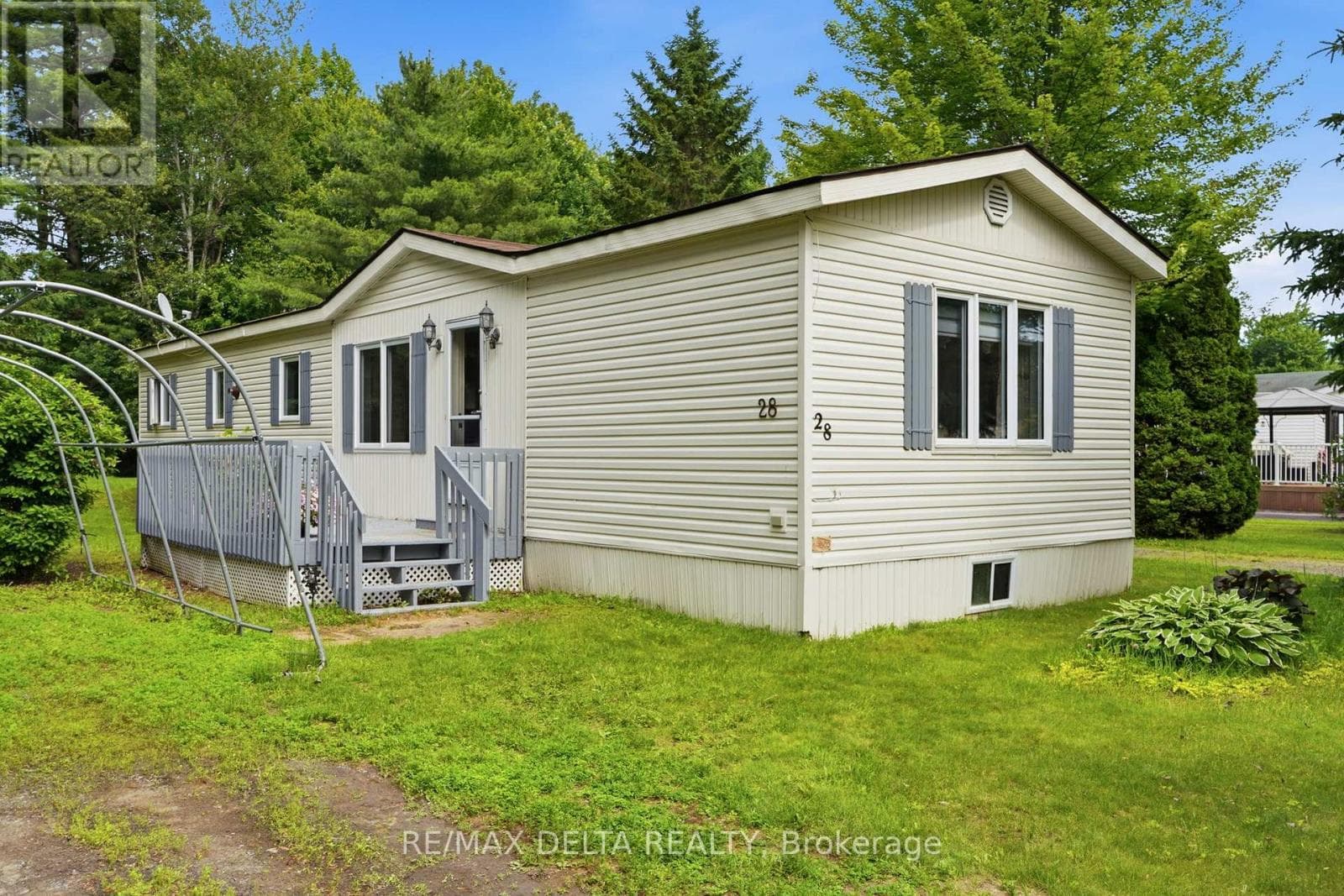 28-5279 COUNTY ROAD 17 HIGHWAY in