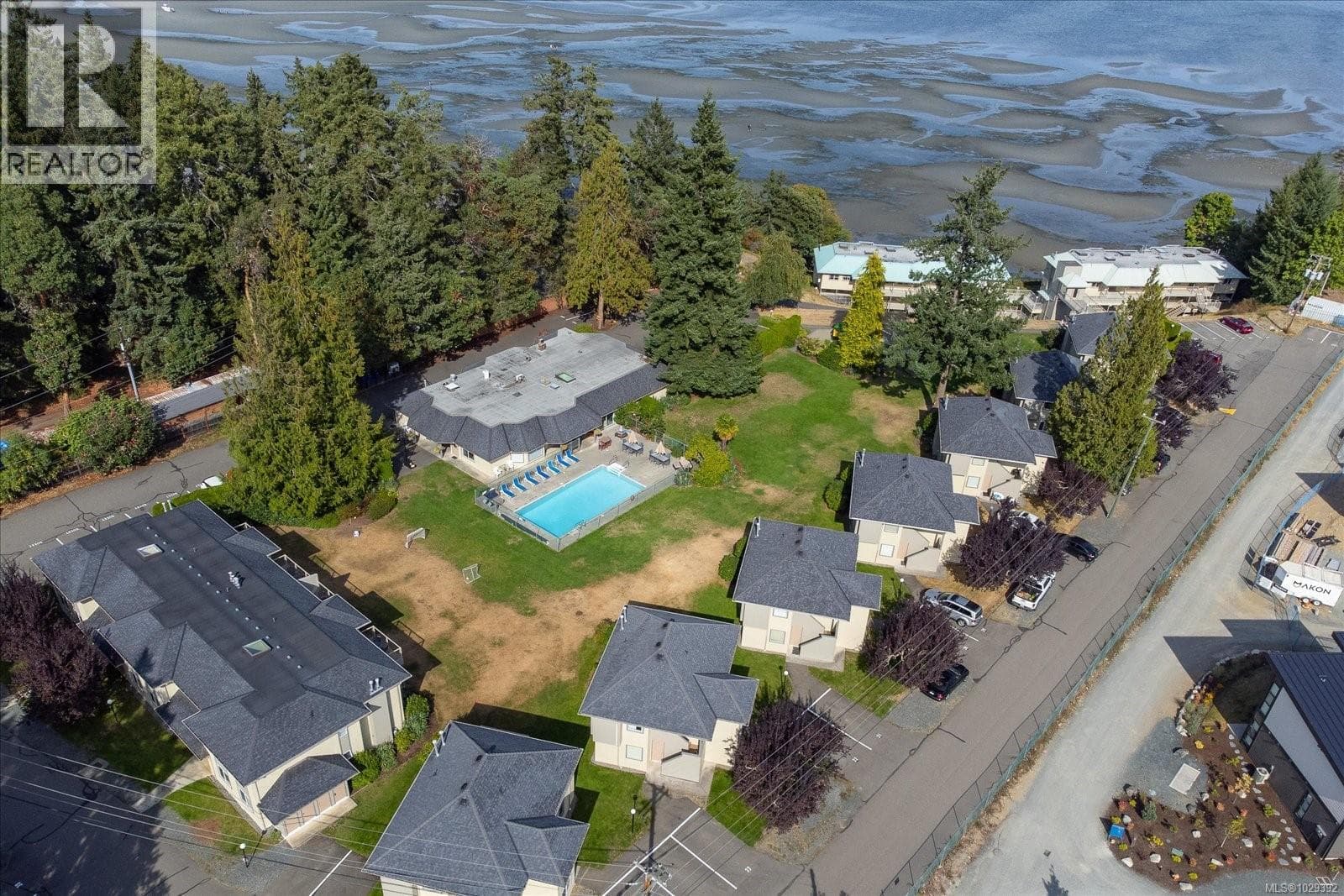 36 1165 Resort Dr in