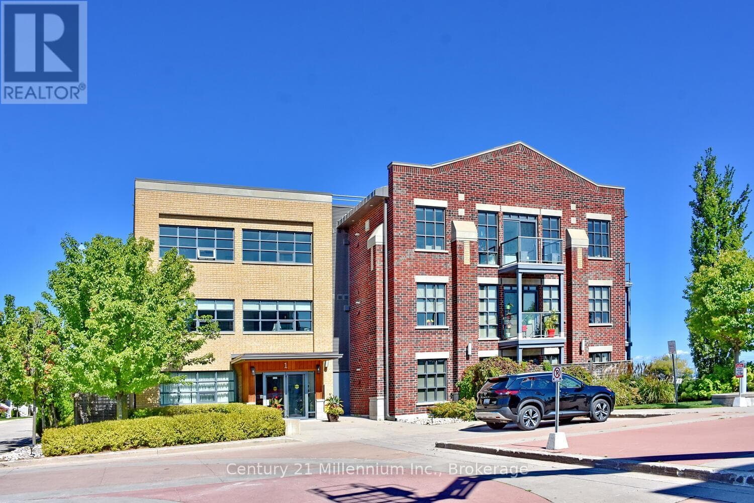 208 - 1 SHIPYARD LANE in