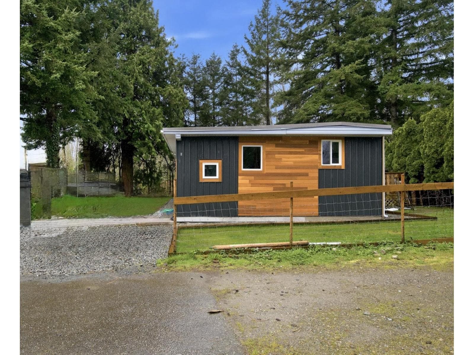 8 41711 TAYLOR ROAD in