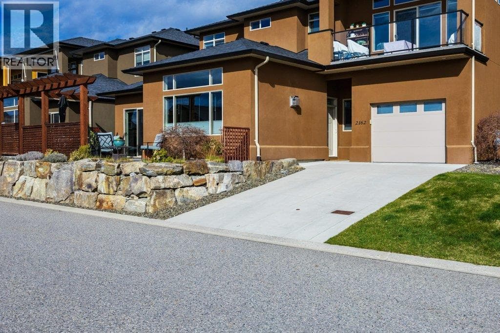 2162 Talavera Place in