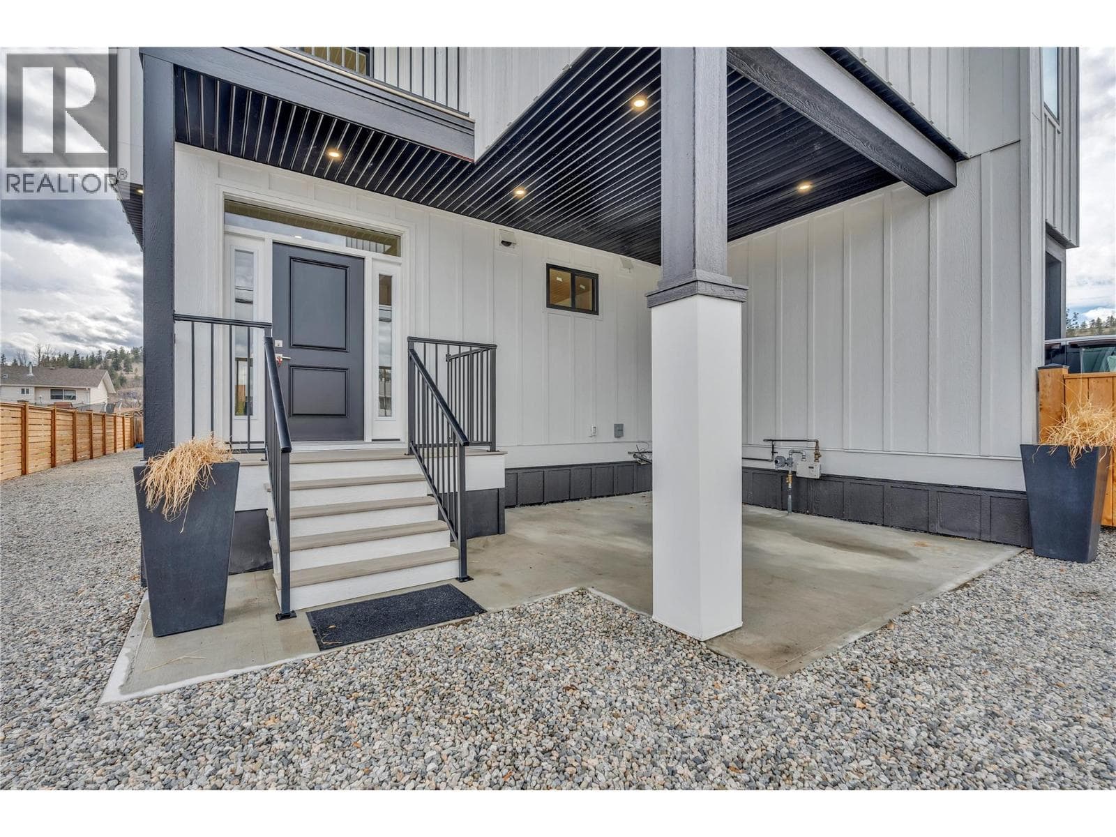 10907 Prairie Valley Road Unit# 101 in