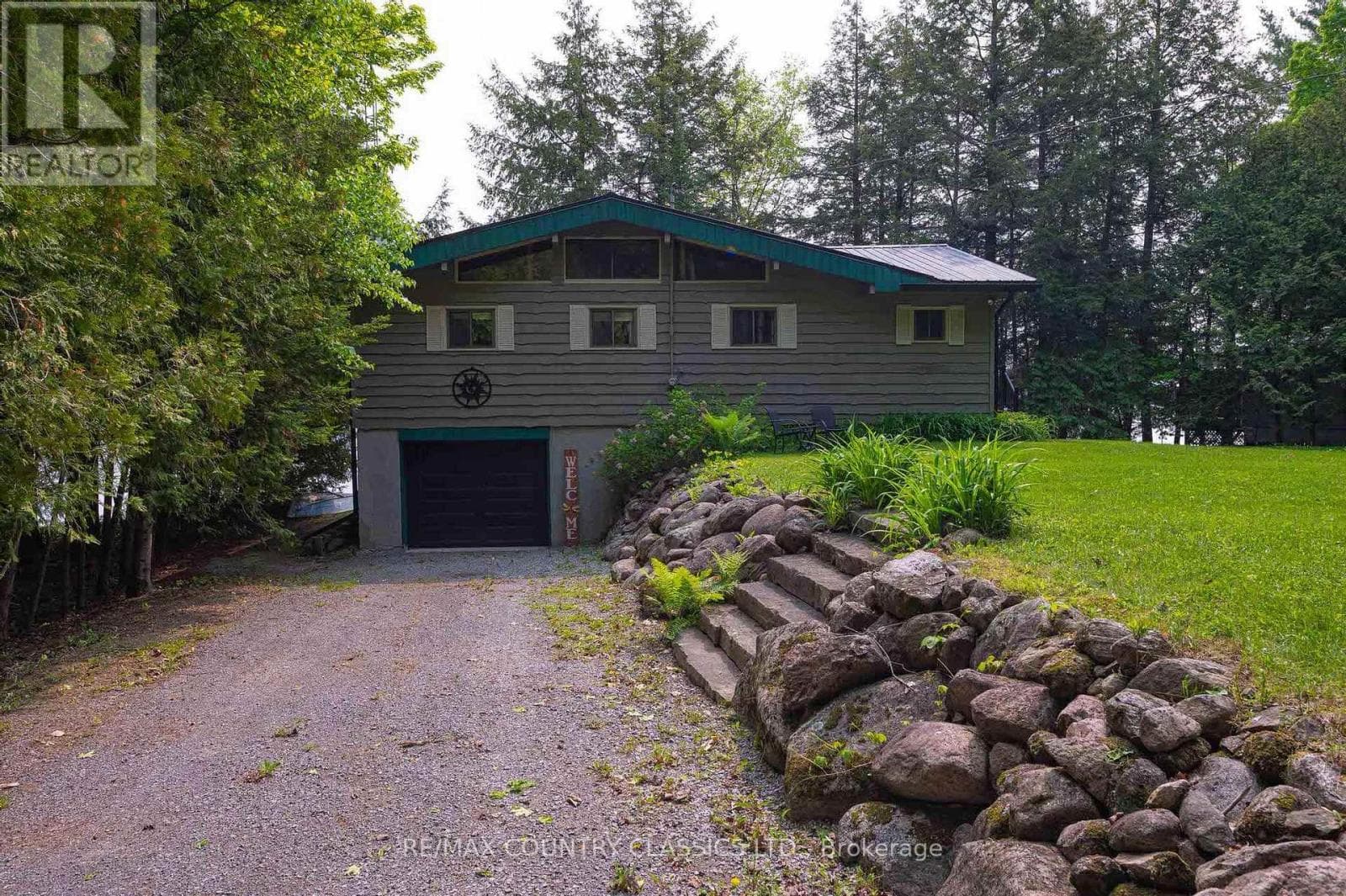 217 MOFFAT ROAD in