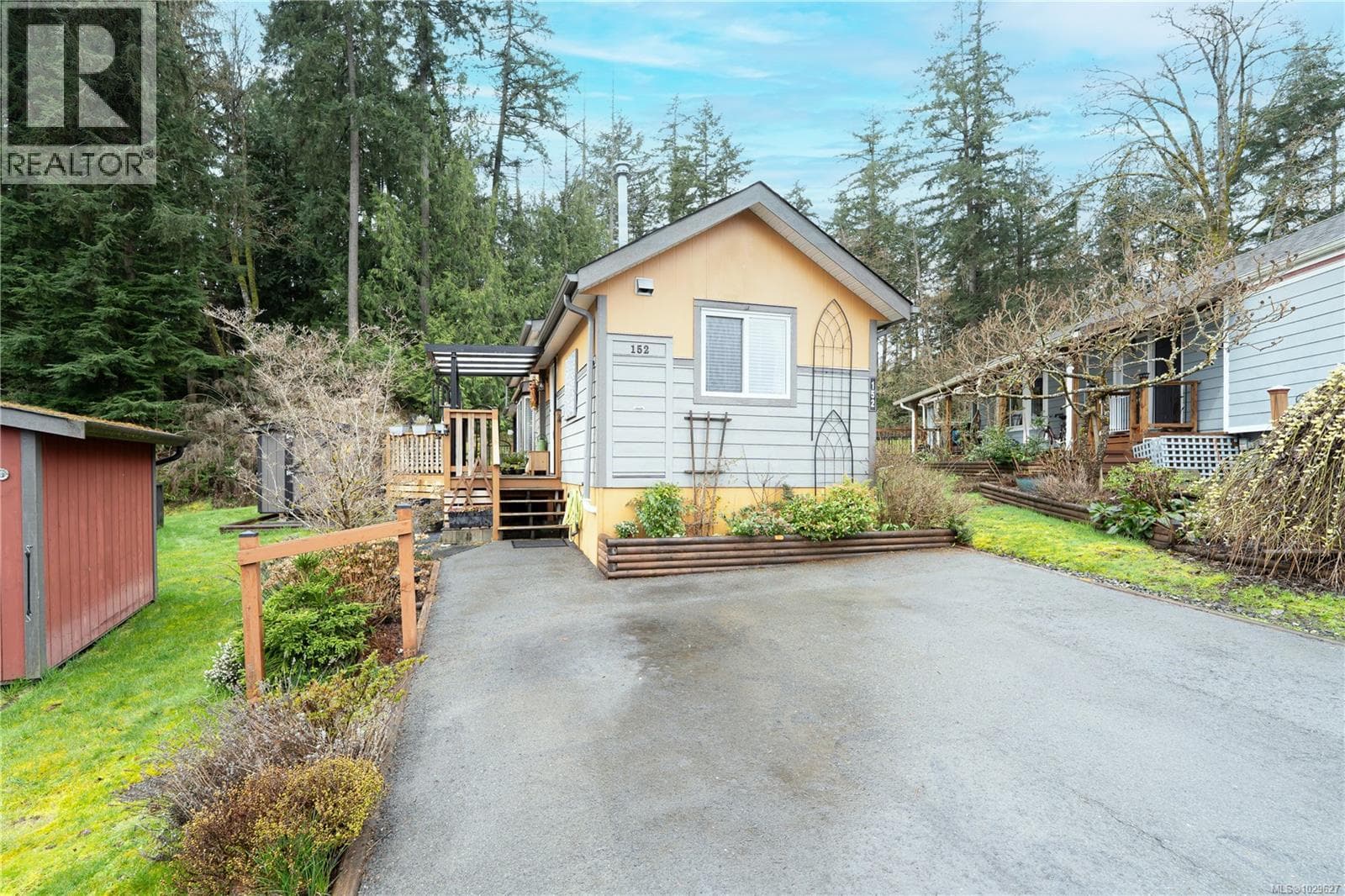 152 3042 River Rd in