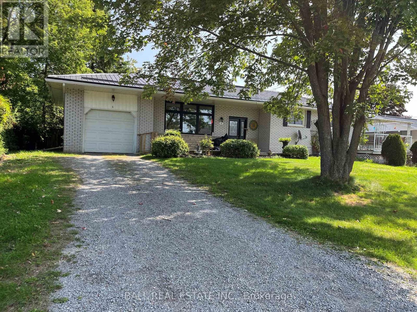 8 CHURCH LANE in