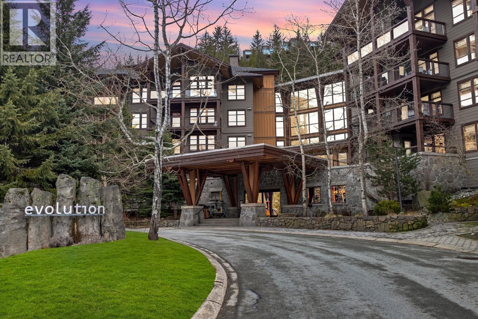 301B 2020 LONDON LANE in