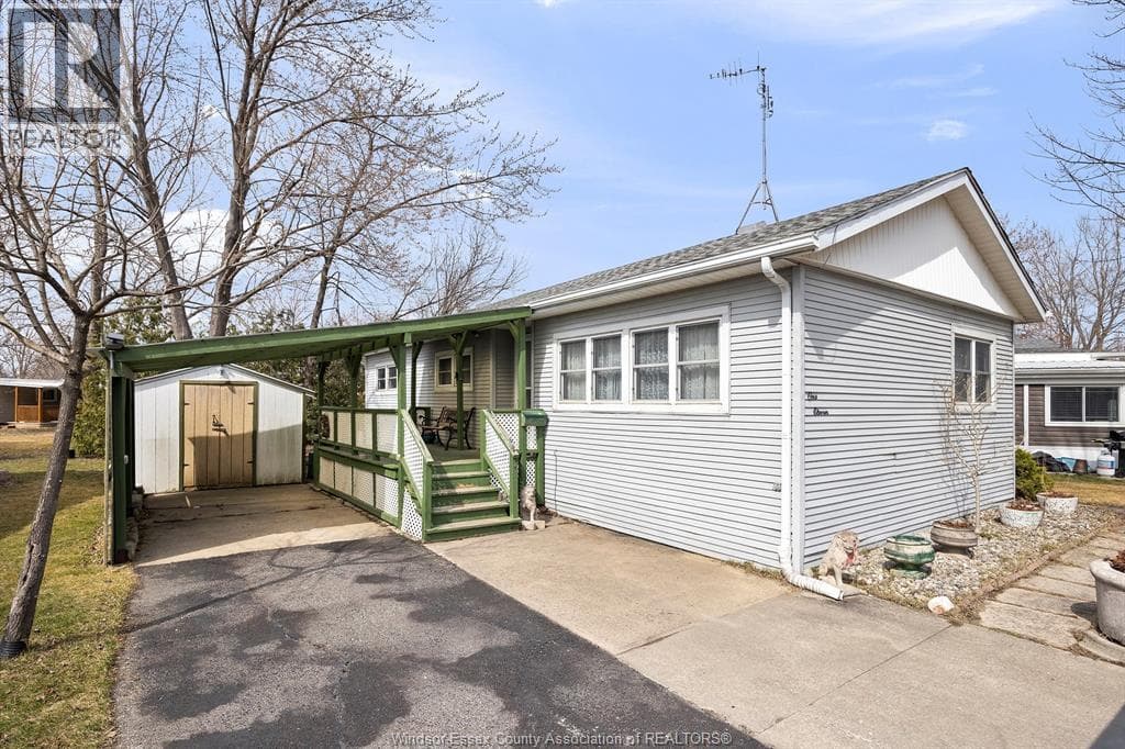 111 DANA DRIVE in