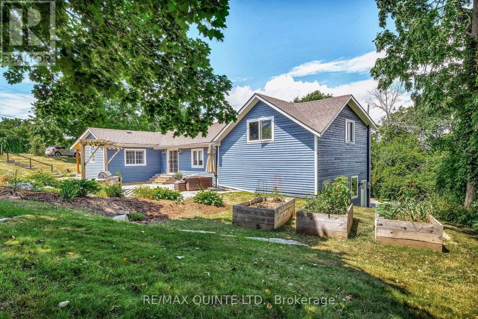 14 EASTERN AVENUE in