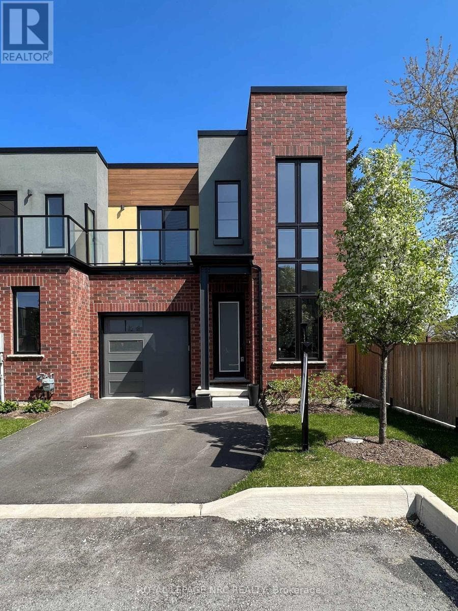 13 - 1465 STATION STREET in